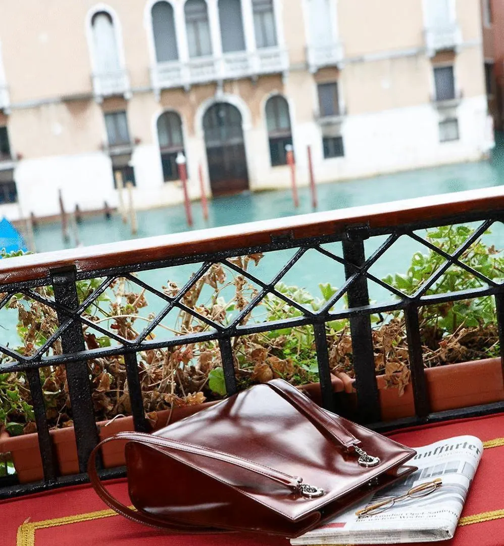 Ca' Angeli Bed & Breakfast Venice Italy