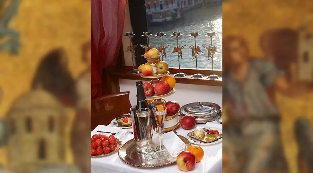 Ca' Angeli Bed & Breakfast Venice